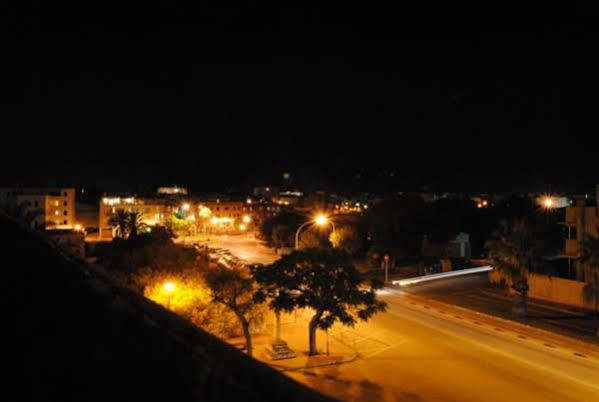 Hostal Paris Ciutadella Ciutadella  Εξωτερικό φωτογραφία