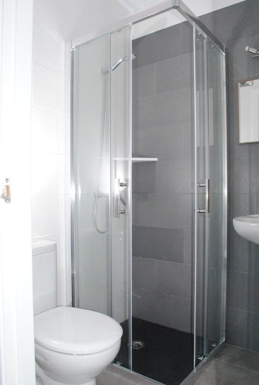 Hostal Paris Ciutadella Ciutadella  Δωμάτιο φωτογραφία