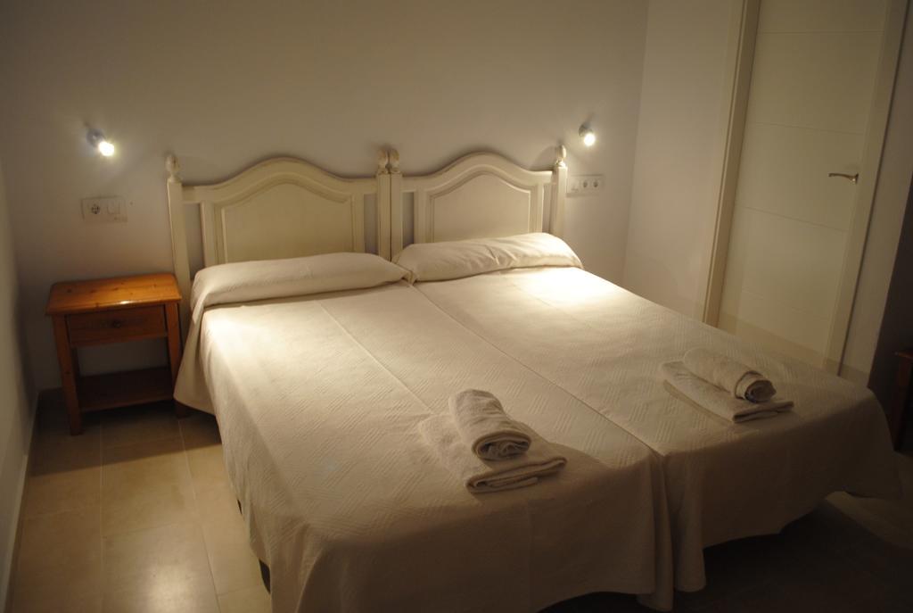 Hostal Paris Ciutadella Ciutadella  Δωμάτιο φωτογραφία